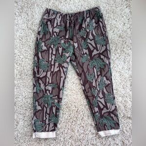 Cheatin’ Snakes camo pants